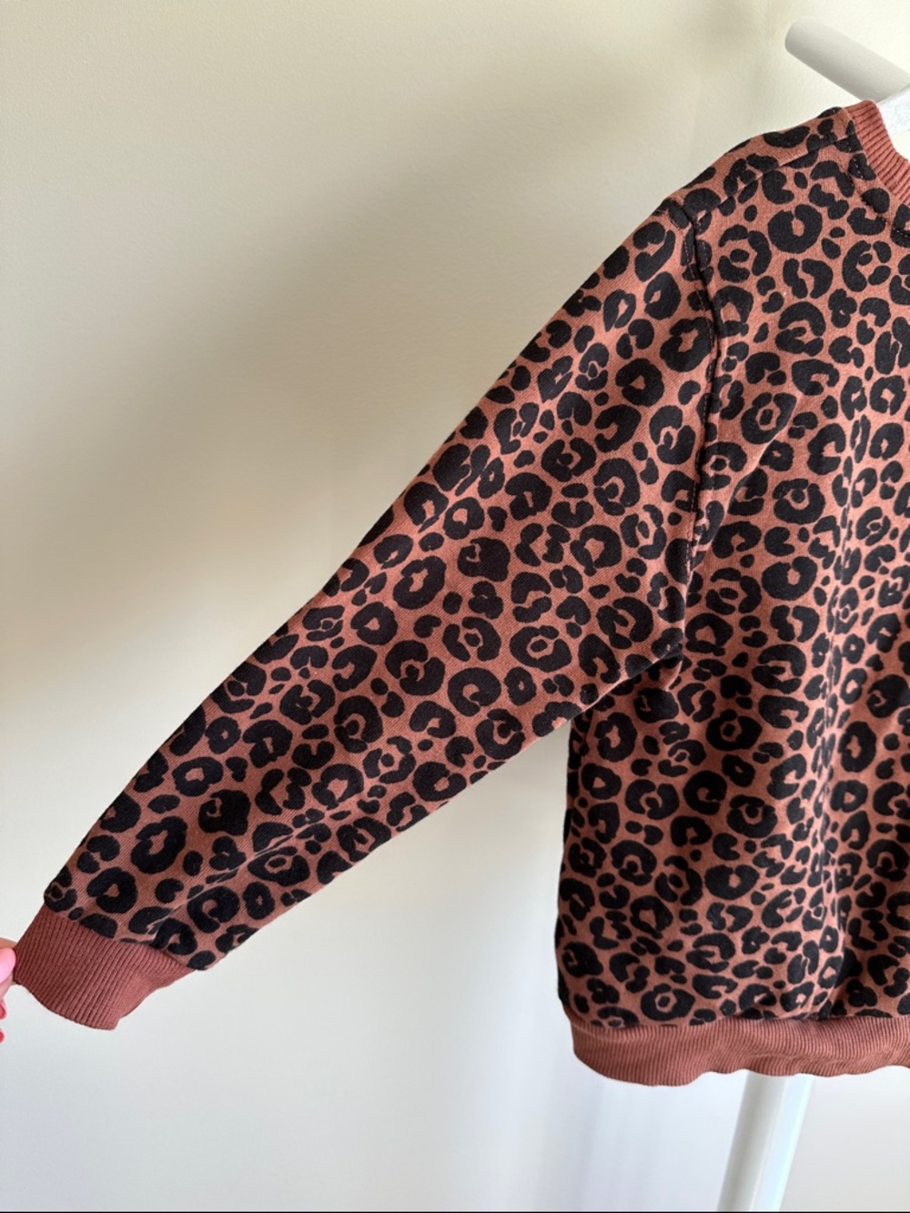 H&M Leopard Print Set Size 5T - Picture 8 of 16